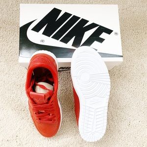 Air Jordan 1 Retro Low NS Women's Sneaker